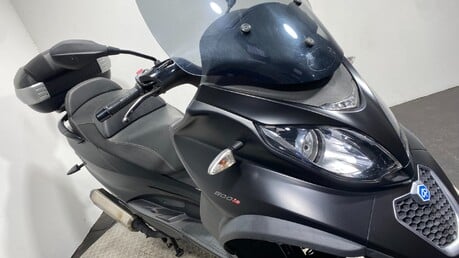 Piaggio MP3 500 LT SPORT ABS 2016 14K NEW MOT NO TILT LOCK CAR LICENCE 500CC 15