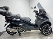 Piaggio MP3 500 LT SPORT ABS 2016 14K NEW MOT NO TILT LOCK CAR LICENCE 500CC 1