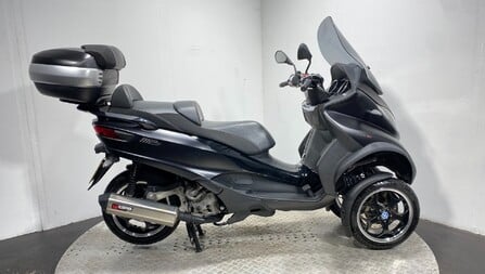 Piaggio MP3 500 LT SPORT ABS 2016 14K NEW MOT NO TILT LOCK CAR LICENCE 500CC