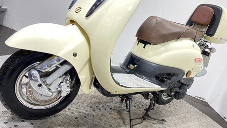 Direct Bikes Milan DB125 TOMMY 1 OWNER RUNNING PROJECT CUSTOM SCOOTER 125CC 20