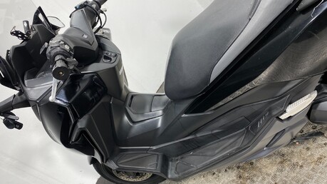 Honda Forza NSS 125 2019 32K RUNNING PROJECT BIKE MAXI SCOOTER 125CC 16