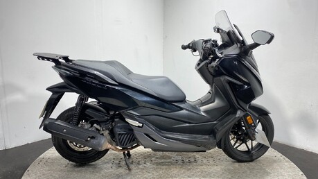 Honda Forza NSS 125 2019 32K RUNNING PROJECT BIKE MAXI SCOOTER 125CC 1