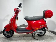 Piaggio Vespa ET4 125 4T NON RUNNING PROJECT SCOOTER BIKE 125CC 12