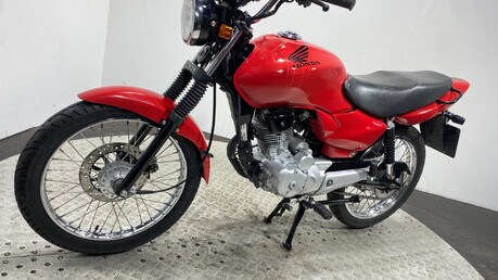 Honda CG 125 - 4 2006 GOOD RUNNING COMMUTER PROJECT BIKE 125CC 4T 12