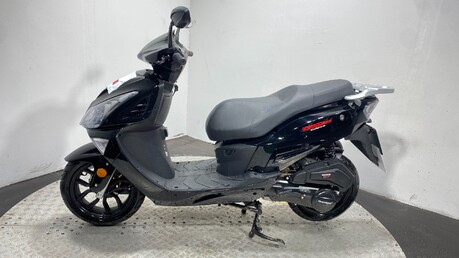 Direct Bikes Milan DB125 2023 1 OWNER RIDES GREAT MAXI 125CC 4T 1