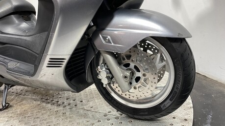 Suzuki Burgman AN 400 2007 20K NEW MOT WARRANTY MAXI SCOOTER 400CC 7
