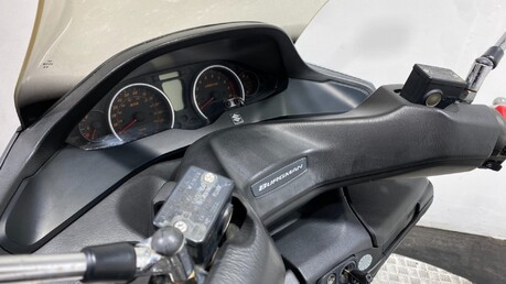 Suzuki Burgman AN 400 2007 20K NEW MOT WARRANTY MAXI SCOOTER 400CC 18