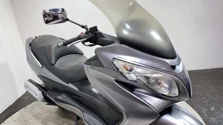 Suzuki Burgman AN 400 2007 20K NEW MOT WARRANTY MAXI SCOOTER 400CC 19