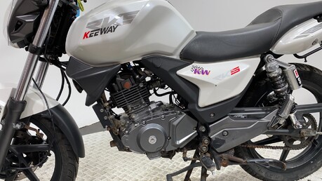 Keeway RKS 125 STD 2019 20K GOOD RUNNING LIGHT PROJECT BIKE 125CC NAKED 12