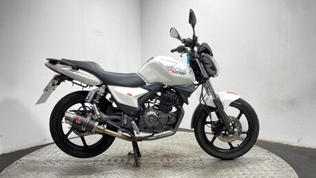 Keeway RKS 125 STD 2019 20K GOOD RUNNING LIGHT PROJECT BIKE 125CC NAKED 1
