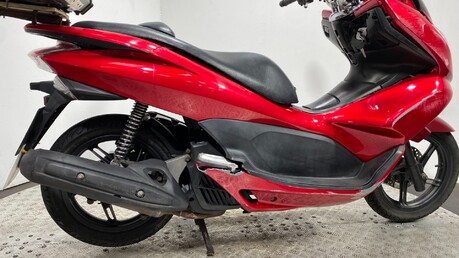 Honda Ww PCX 125 2013 GOOD RUNNING PROJECT BIKE SCOOTER 125CC 3