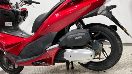 Honda Ww PCX 125 2013 GOOD RUNNING PROJECT BIKE SCOOTER 125CC 14