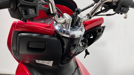 Honda Ww PCX 125 2013 GOOD RUNNING PROJECT BIKE SCOOTER 125CC 16
