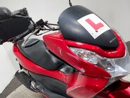 Honda Ww PCX 125 2013 GOOD RUNNING PROJECT BIKE SCOOTER 125CC 18