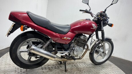 Honda CB 250 2001 LONG MOT GOOD RUNNING PROJECT BIKE 250CC 2