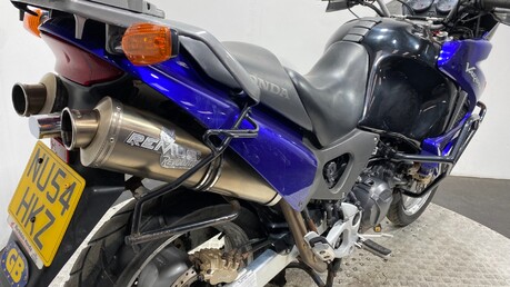 Honda XL 1000 VARADERO 2004 MK2 NON RUNNING PROJECT BIKE 1000CC TOURER 5