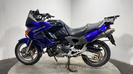 Honda XL 1000 VARADERO 2004 MK2 NON RUNNING PROJECT BIKE 1000CC TOURER 13