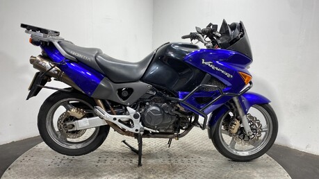 Honda XL 1000 VARADERO 2004 MK2 NON RUNNING PROJECT BIKE 1000CC TOURER 1