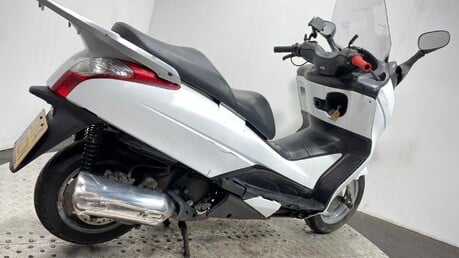 Honda Fes 125 2014 SILVERWING MAXI SCOOTER RUNNING PROJECT BIKE 125CC 2
