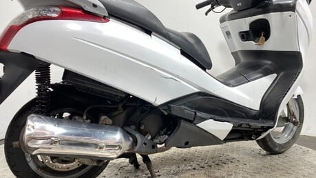Honda Fes 125 2014 SILVERWING MAXI SCOOTER RUNNING PROJECT BIKE 125CC 3