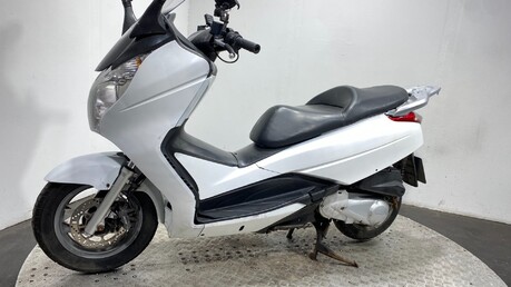 Honda Fes 125 2014 SILVERWING MAXI SCOOTER RUNNING PROJECT BIKE 125CC 11