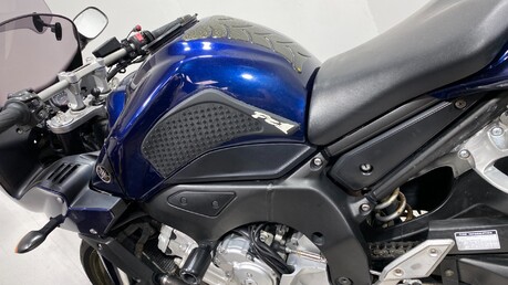 Yamaha FZ1 S FAZER 1000 2008 QUICK SHIFTER / EXHAUST / RUNS WELL 1000CC 18