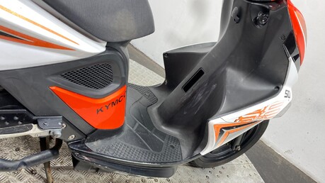 Kymco Super 8 50 4T 2019 RUNNING 50CC PROJECT SCOOTER SPARES OR REPAIR 7
