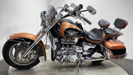 Honda F6 C VALKYRIE 2000 NEW MOT 6 CYLINDER NEW MOT FULL LOADED CRUISER 11