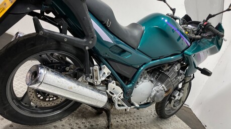 Yamaha XJ 900 1995 SPARES OR REPAIR RUNNING PROJECT BIKE 900CC 8