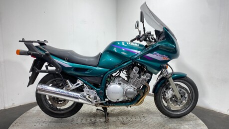 Yamaha XJ 900 1995 SPARES OR REPAIR RUNNING PROJECT BIKE 900CC 1