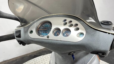 Gilera Runner 180 SP 2000 2 STROKE ORIGINAL NON RUNNING RARE PROJECT SCOOTER 180CC 9