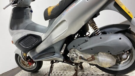 Gilera Runner 180 SP 2000 2 STROKE ORIGINAL NON RUNNING RARE PROJECT SCOOTER 180CC 12