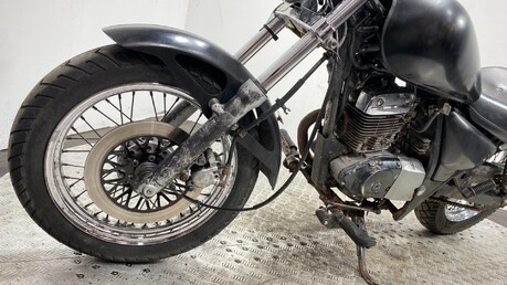 Suzuki GZ 125 MARAUDER 2006 6K RUNNING CRUISER BIKE PROJECT 125CC 13