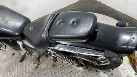 Suzuki GZ 125 MARAUDER 2006 6K RUNNING CRUISER BIKE PROJECT 125CC 16