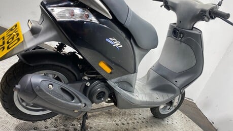 Piaggio Zip 50 4T 2010 763 KM NON RUNNING PROJECT SCOOTER 50CC 1 OWNER 11