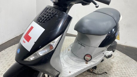Piaggio Zip 50 4T 2010 763 KM NON RUNNING PROJECT SCOOTER 50CC 1 OWNER 16