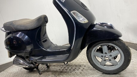 Piaggio Vespa LX 125 2007 125CC PROJECT SCOOTER SPARES OR REPAIR 4