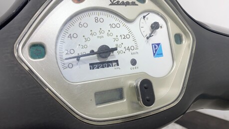 Piaggio Vespa LX 125 2007 125CC PROJECT SCOOTER SPARES OR REPAIR 18