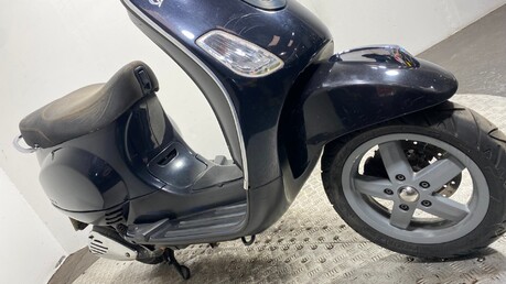 Piaggio Vespa LX 125 2007 125CC PROJECT SCOOTER SPARES OR REPAIR 20