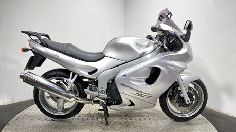 Triumph Sprint ST 955 2003 ONLY 22K GOOD RUNNING TOURER 955CCTOURER 1