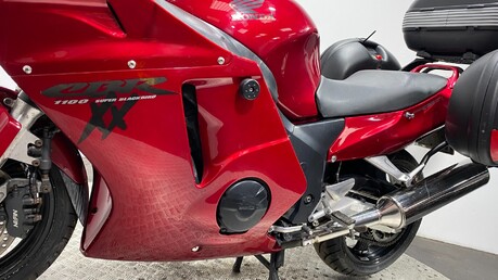 Honda CBR 1100 XX SUPER BLACKBIRD 1998 CARBED MK1 GOOD RUNNER TOURER BIKE 12