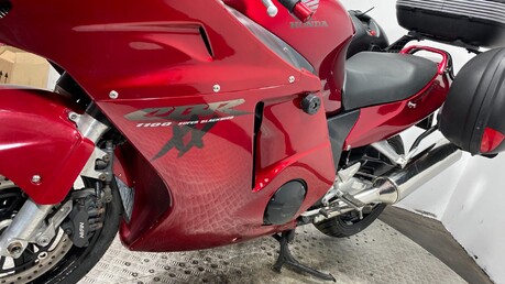 Honda CBR 1100 XX SUPER BLACKBIRD 1998 CARBED MK1 GOOD RUNNER TOURER BIKE 19