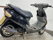 Peugeot V Clic 50 2011 NON RUNNING PROJECT BIKE SCOOTER 50CC 2