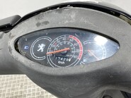 Peugeot V Clic 50 2011 NON RUNNING PROJECT BIKE SCOOTER 50CC 9