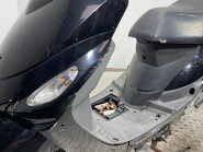 Peugeot V Clic 50 2011 NON RUNNING PROJECT BIKE SCOOTER 50CC 14