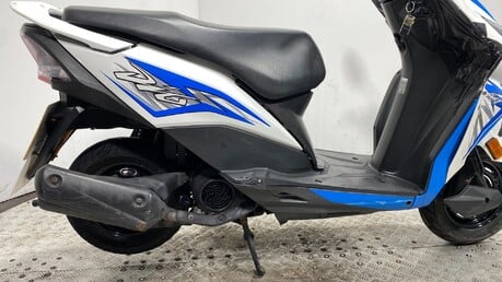 Honda DN DIO 110 2021 IMPORTED SCOOTER WITH MOT PROJECT BIKE 110CC 3