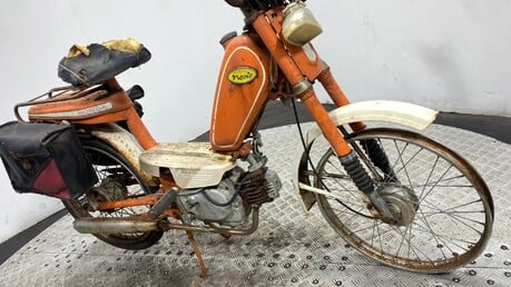 Honda NS NOVIO 50 1977 NON RUNNING CLASSIC PROJECT SCOOTER BIKE 50CC 4