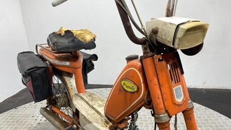 Honda NS NOVIO 50 1977 NON RUNNING CLASSIC PROJECT SCOOTER BIKE 50CC 16