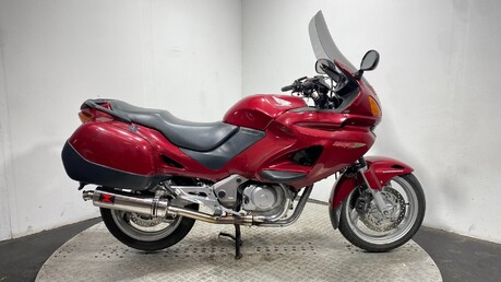 Honda NT 650 V 2003 GOOD RUNNING LIGHT PROJECT BIKE 1