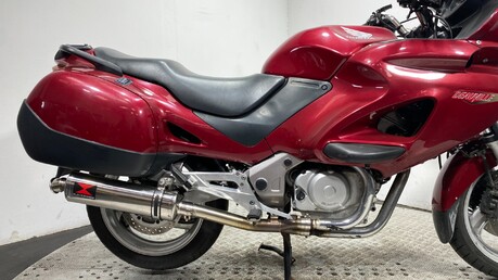 Honda NT 650 V 2003 GOOD RUNNING LIGHT PROJECT BIKE 3